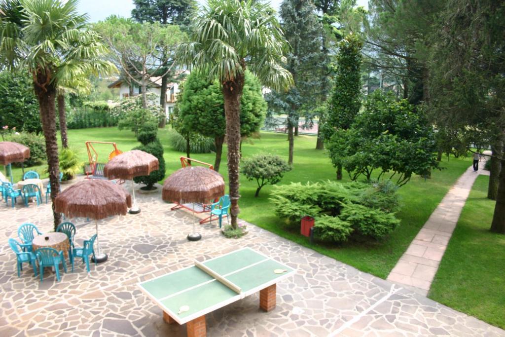 Hotel Castel Lodron Storo Экстерьер фото
